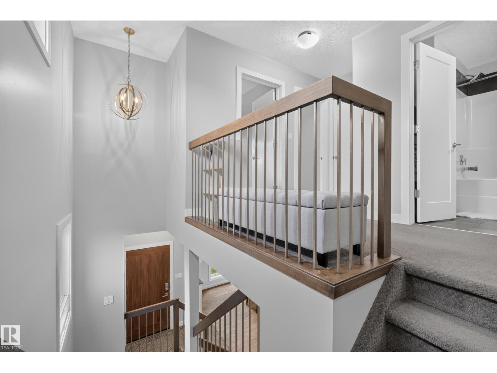 11018 122 ST NW - Image 19