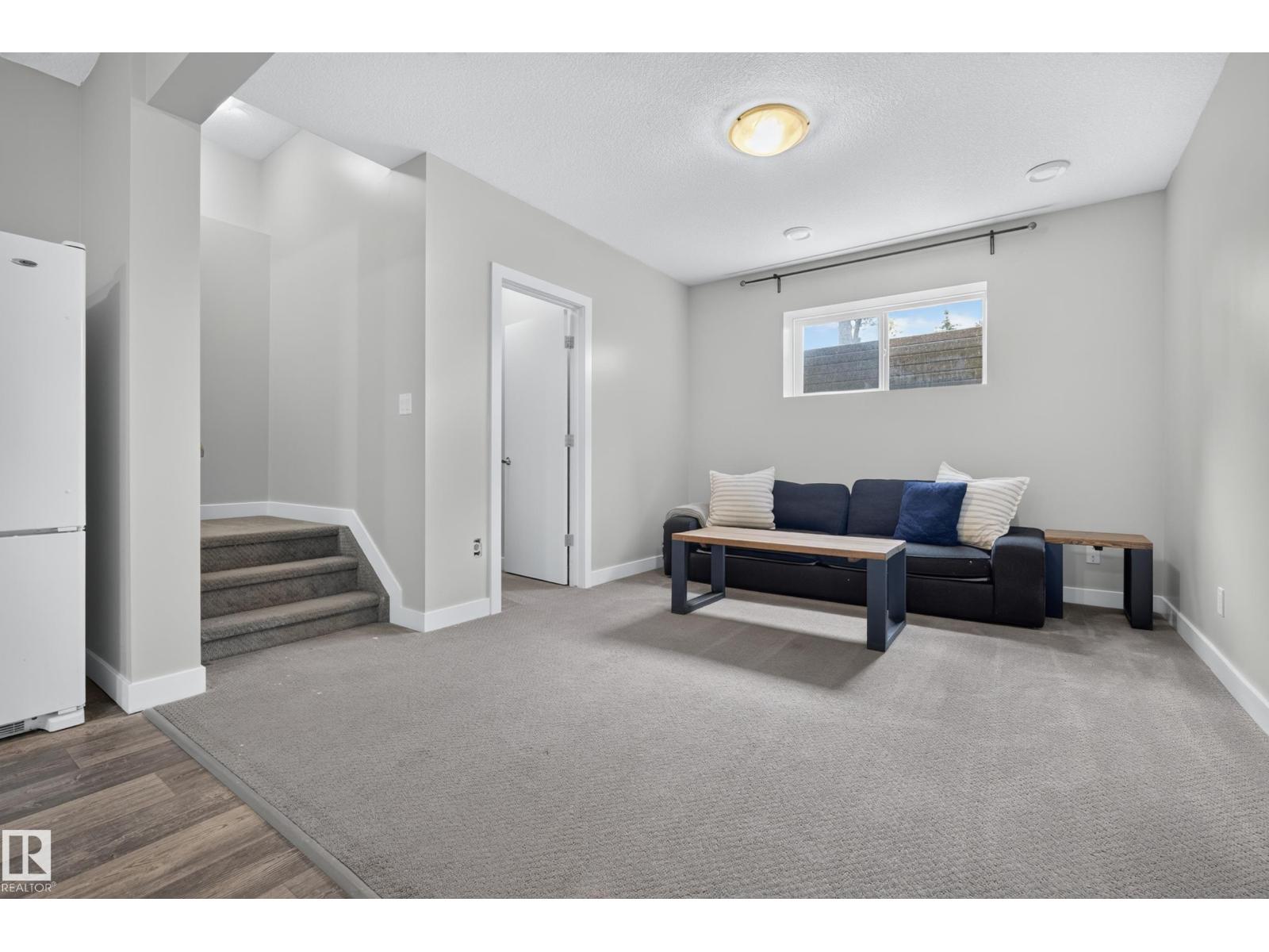11018 122 ST NW - 38