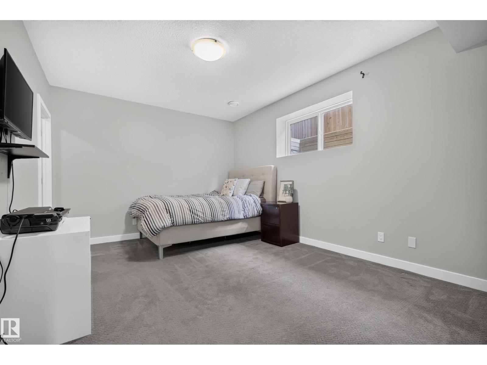 11018 122 ST NW - Image 41