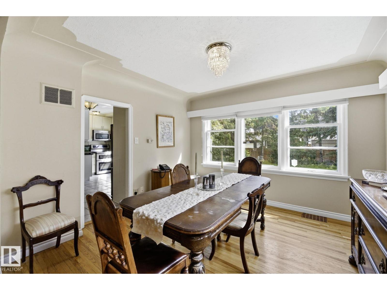 9107 118 Street NW - Photo 22