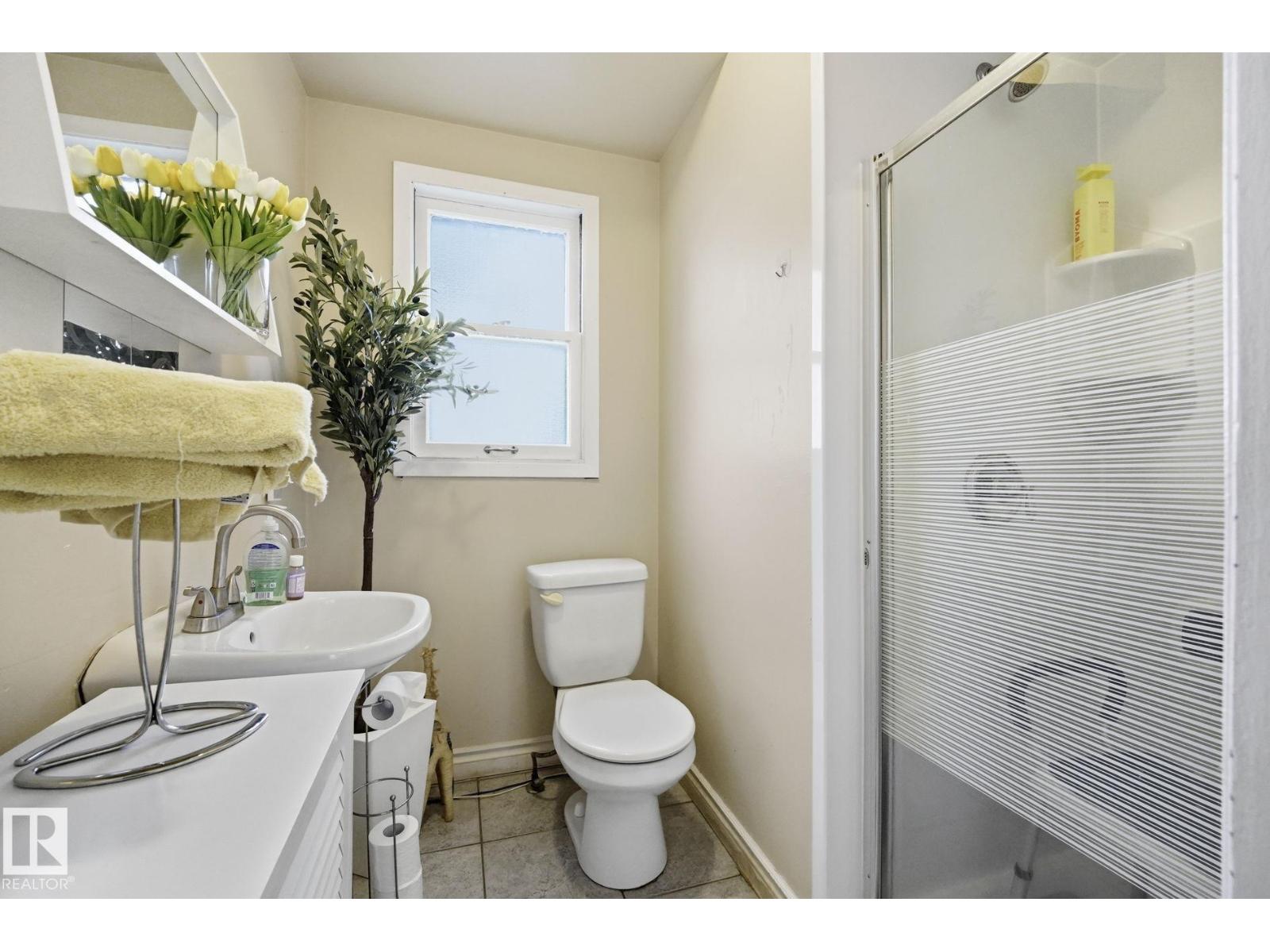 9107 118 Street NW - Photo 23