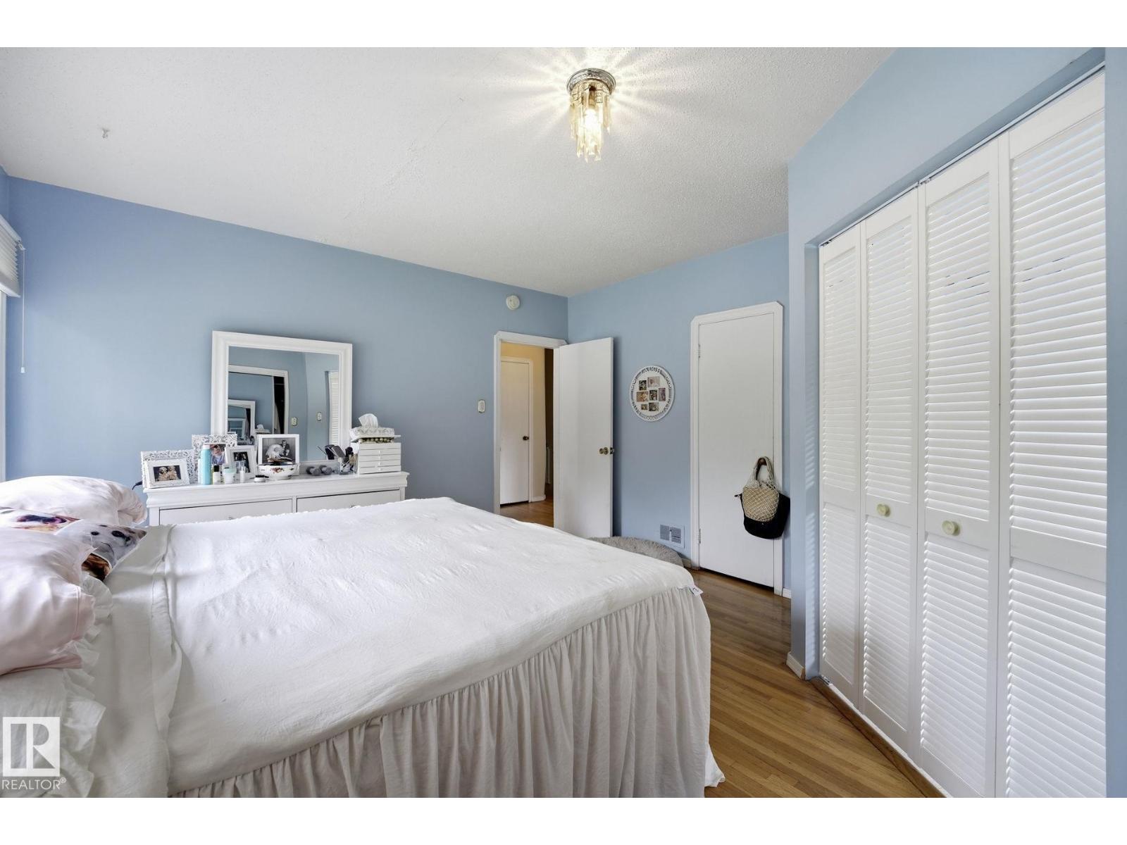 9107 118 Street NW - Photo 26