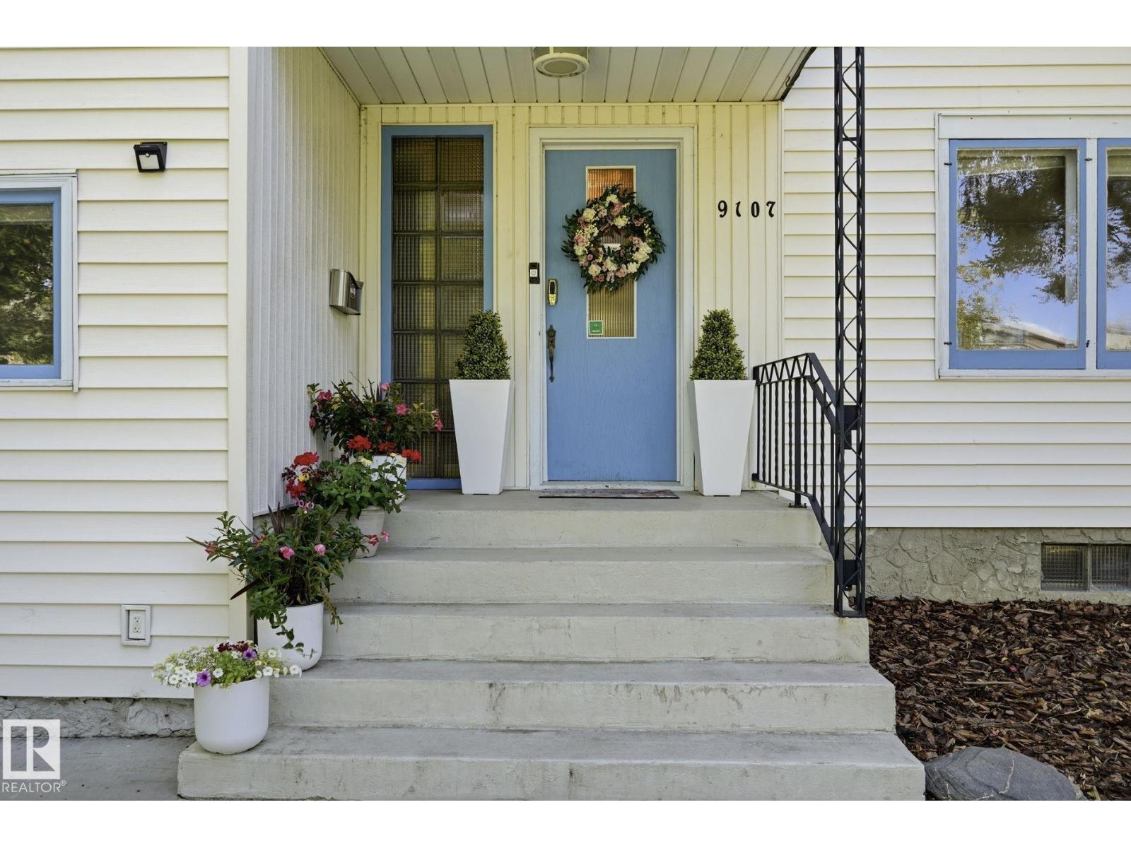 9107 118 Street NW - Photo 6