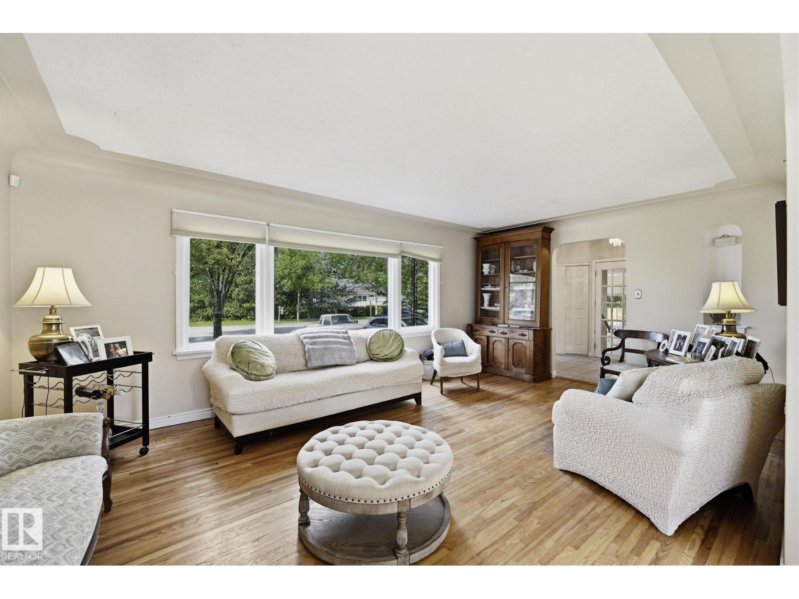 9107 118 Street NW - Photo 8