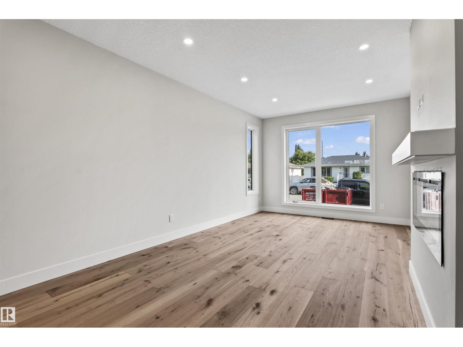 5606 105 AV NW, Fulton Place, Edmonton photo 4