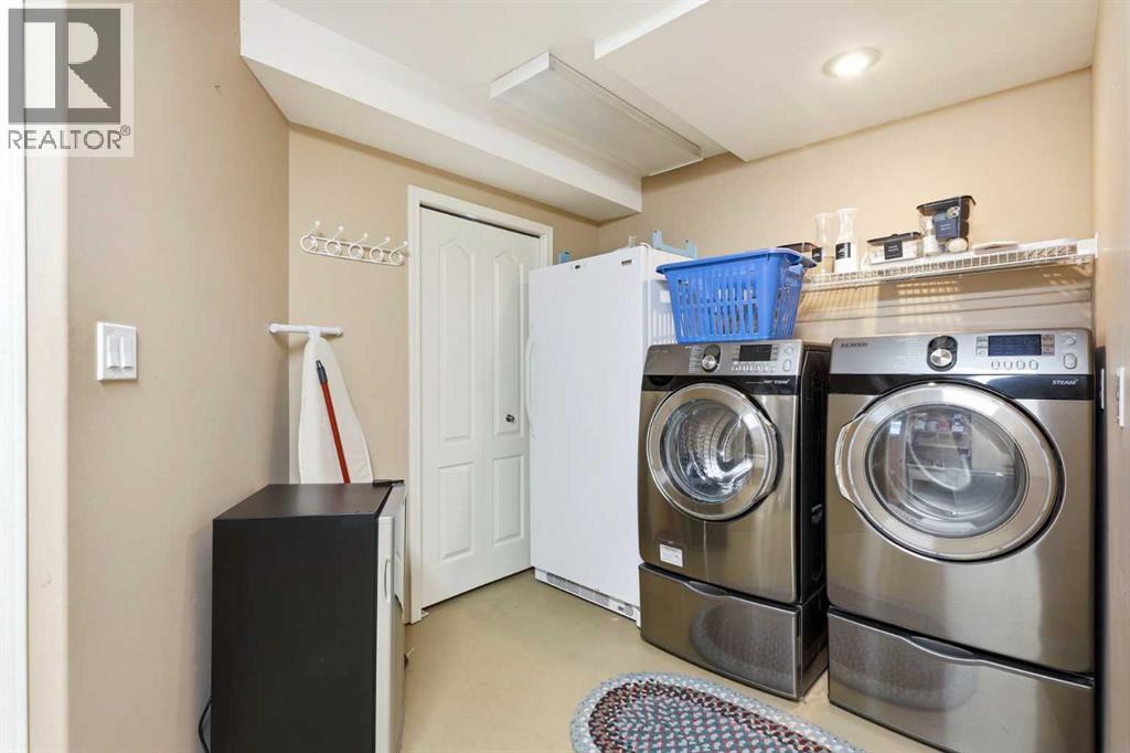 926 Ramage Crescent - Image 30