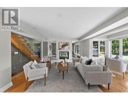 Living room - 199 Mountbatten Avenue, Ottawa, ON K1H5V6 Photo 9