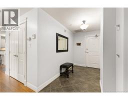 185 Royal Oaks Boulevard Unit# 210, photo 4