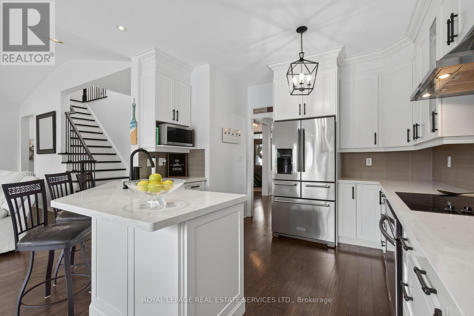 852 TRUDEAU DRIVE - 12