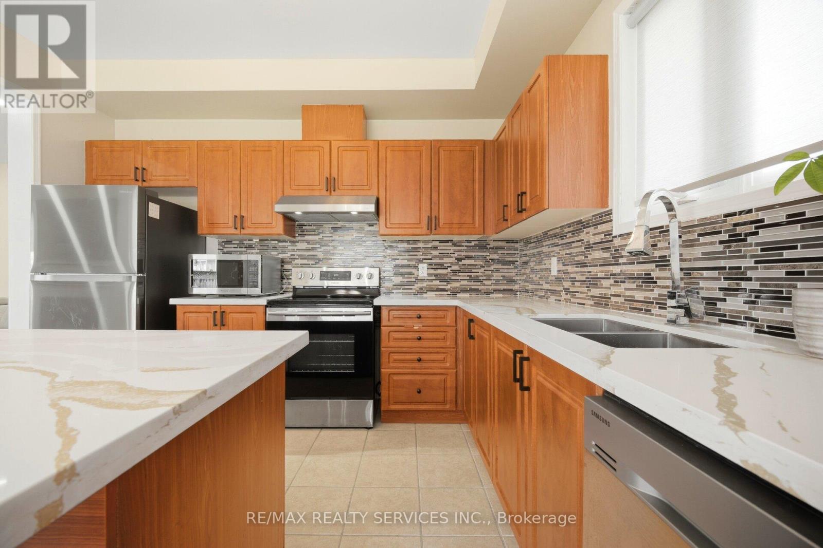 3931 PASSWAY ROAD - 18