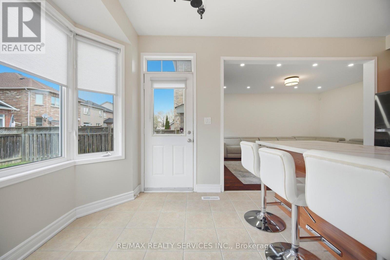 3931 PASSWAY ROAD - 23