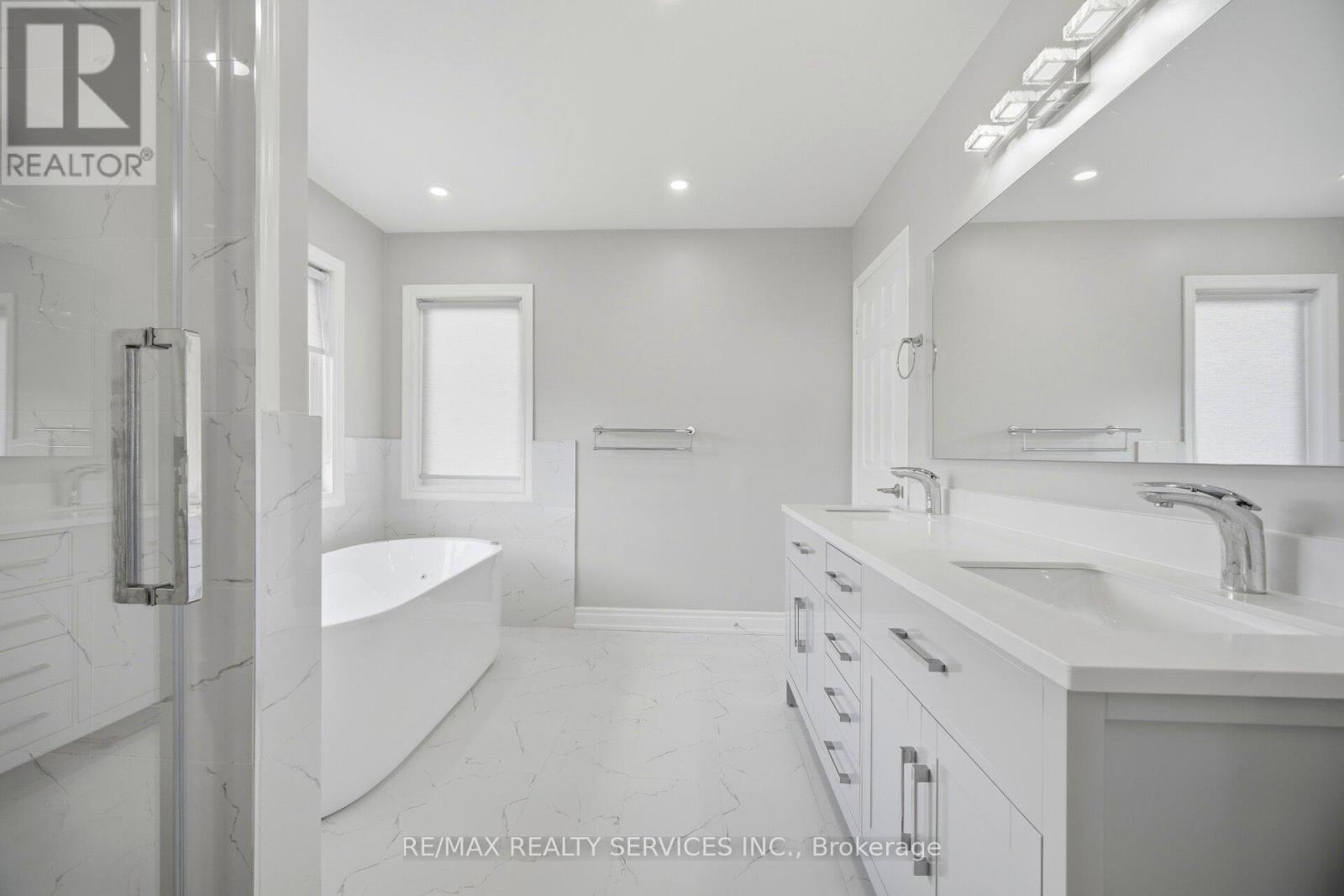 3931 PASSWAY ROAD - 34