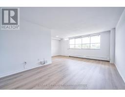 501 - 2000 Sheppard Avenue W, Toronto, ON M3N1A2 Photo 10