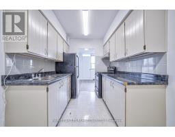 501 - 2000 Sheppard Avenue W, Toronto, ON M3N1A2 Photo 17
