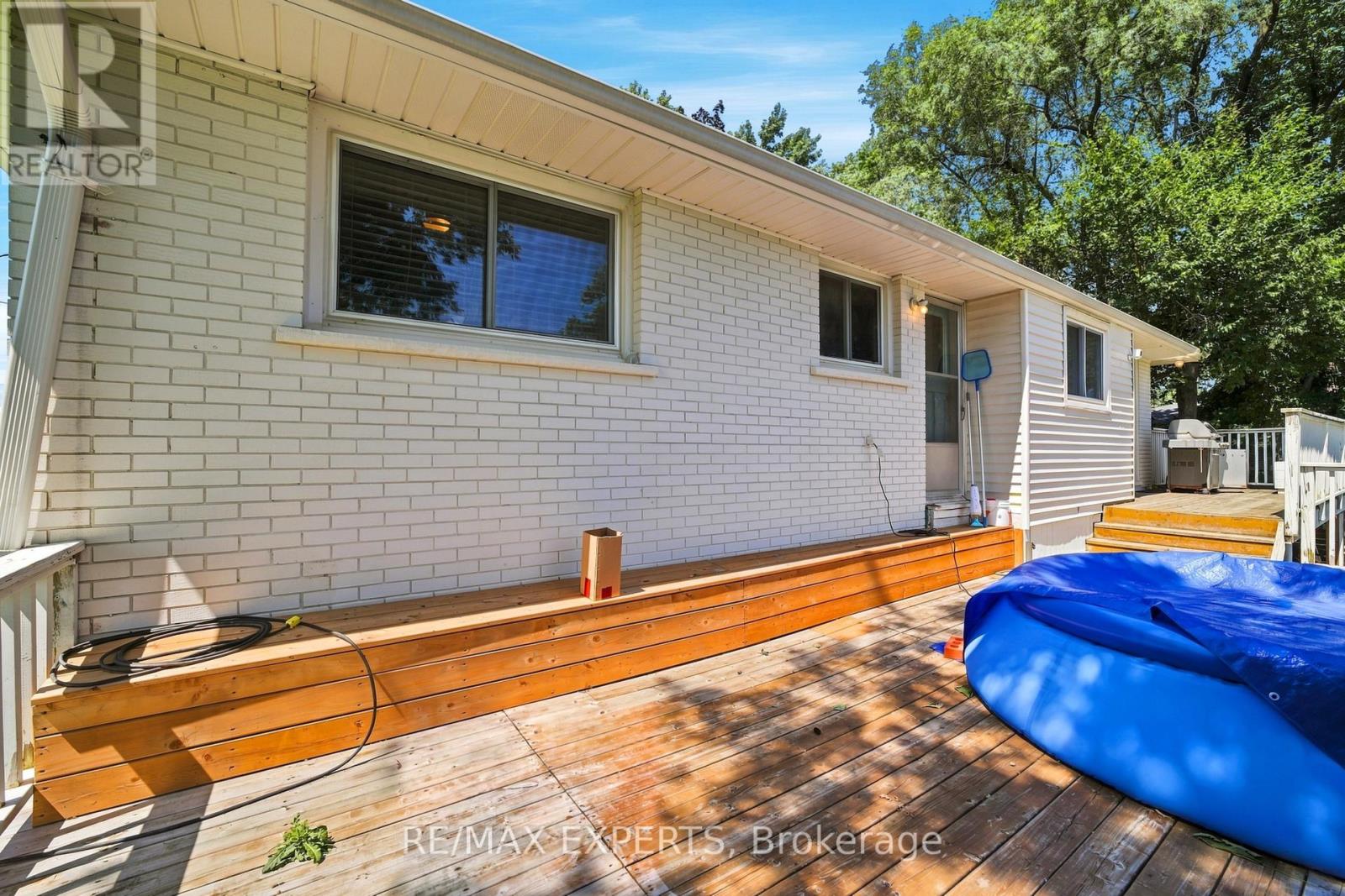 2724 8 SIDE ROAD - 31