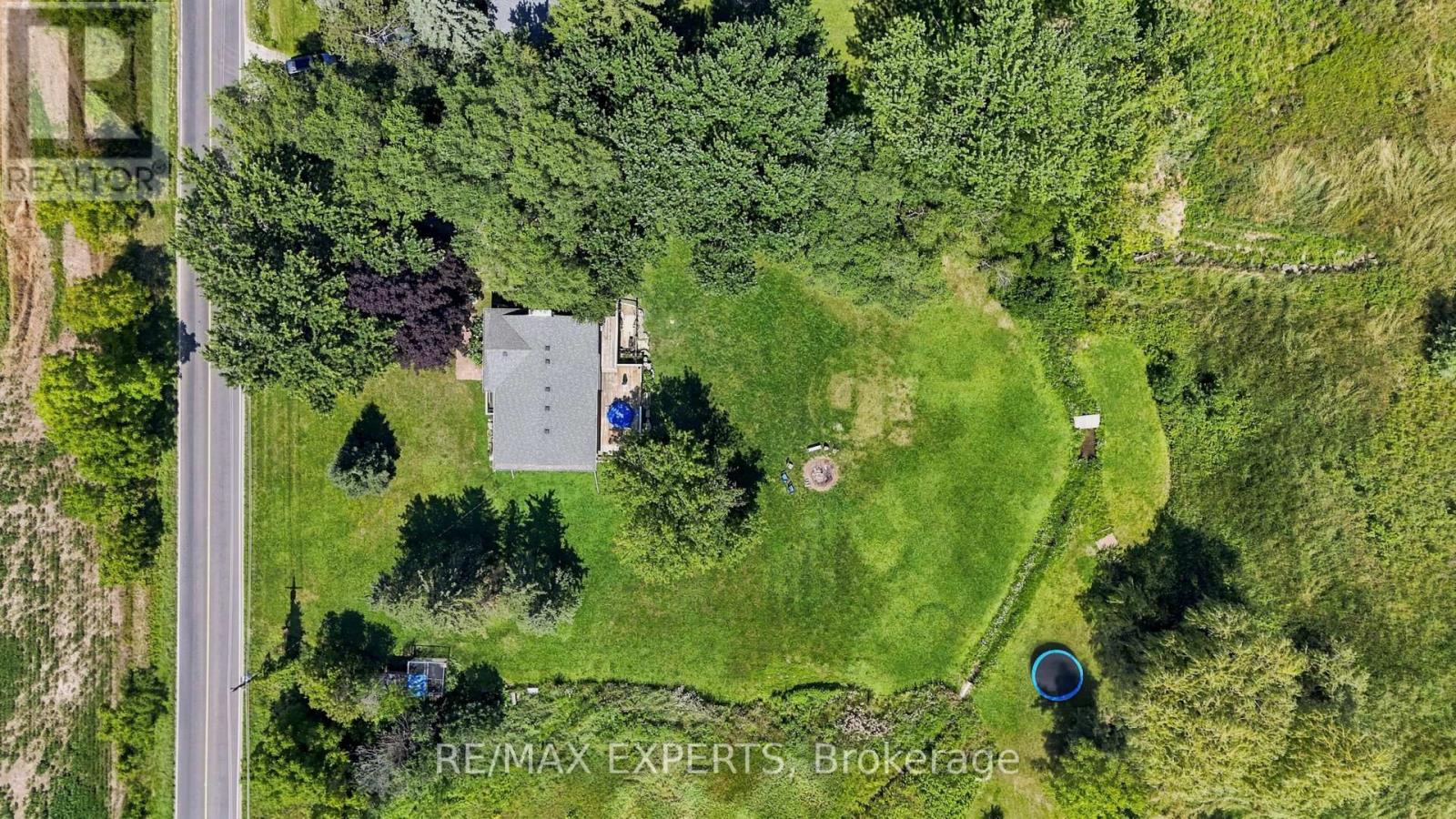 2724 8 SIDE ROAD - 37
