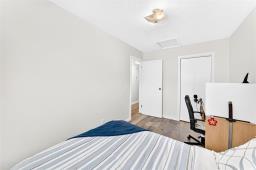 60 Code Street, Winnipeg, MB R2R1A1 Photo 27