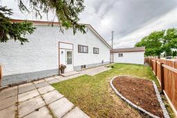 60 Code Street, Winnipeg, MB R2R1A1 Photo 41