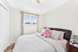 60 Code Street, Winnipeg, MB R2R1A1 Photo 22