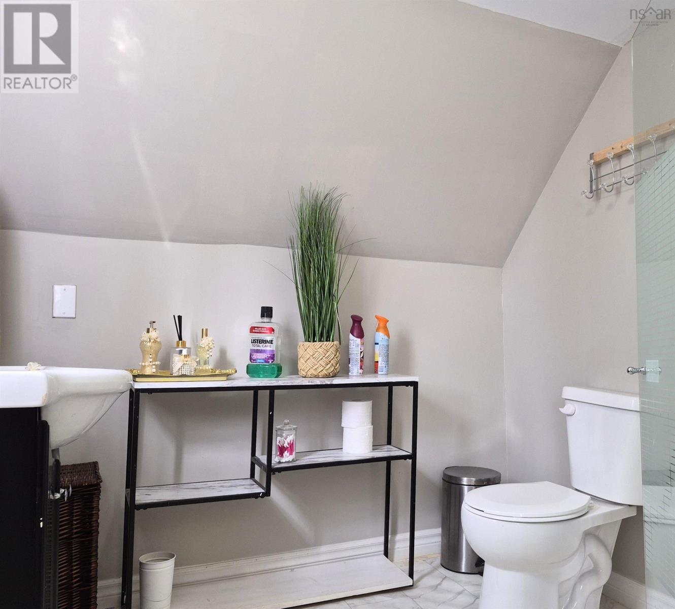 Property 42 of 49 of 2591 Barronsfield Road