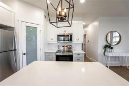 Laundry room - 450 George Street, East Selkirk, MB R0E0M0 Photo 8