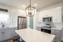 450 George Street, East Selkirk, MB R0E0M0 Photo 9
