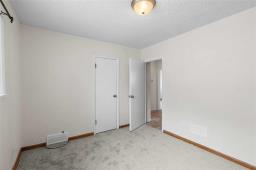 167 Hespeler Avenue, Winnipeg, MB R2L0L5 Photo 13