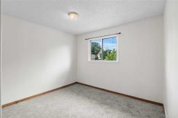 167 Hespeler Avenue, Winnipeg, MB R2L0L5 Photo 14