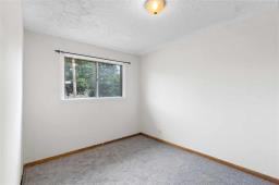 167 Hespeler Avenue, Winnipeg, MB R2L0L5 Photo 17