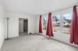 Living room - 167 Hespeler Avenue, Winnipeg, MB R2L0L5 Photo 7