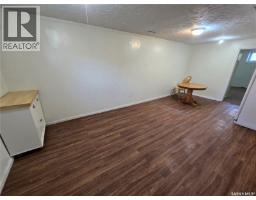 618 3rd Street Se, Weyburn, SK S4H2E1 Photo 26