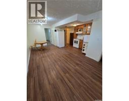 618 3rd Street Se, Weyburn, SK S4H2E1 Photo 27