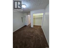 618 3rd Street Se, Weyburn, SK S4H2E1 Photo 33