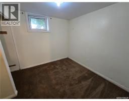 618 3rd Street Se, Weyburn, SK S4H2E1 Photo 34
