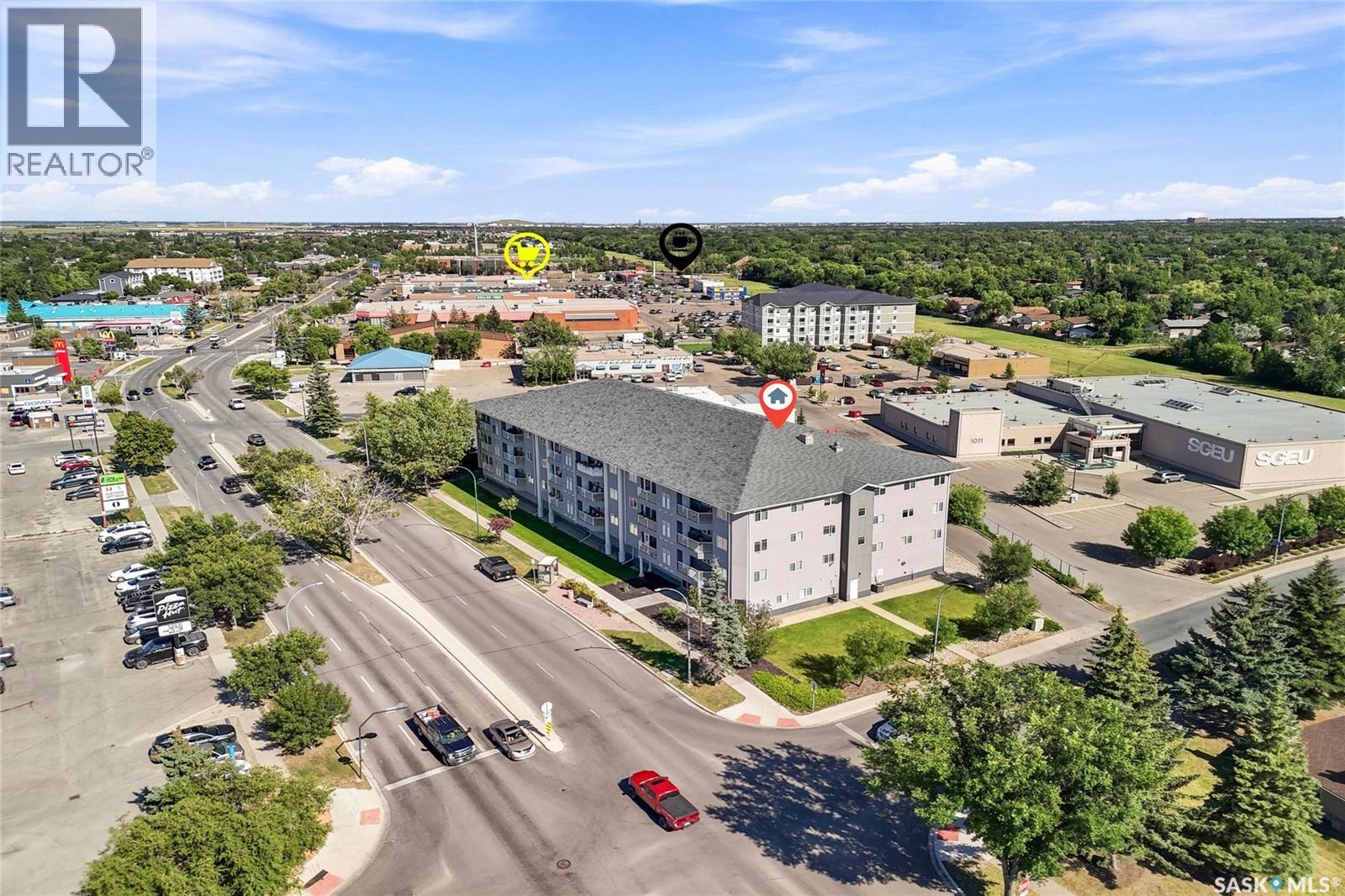 #106 6345 Rochdale BOULEVARD - 33