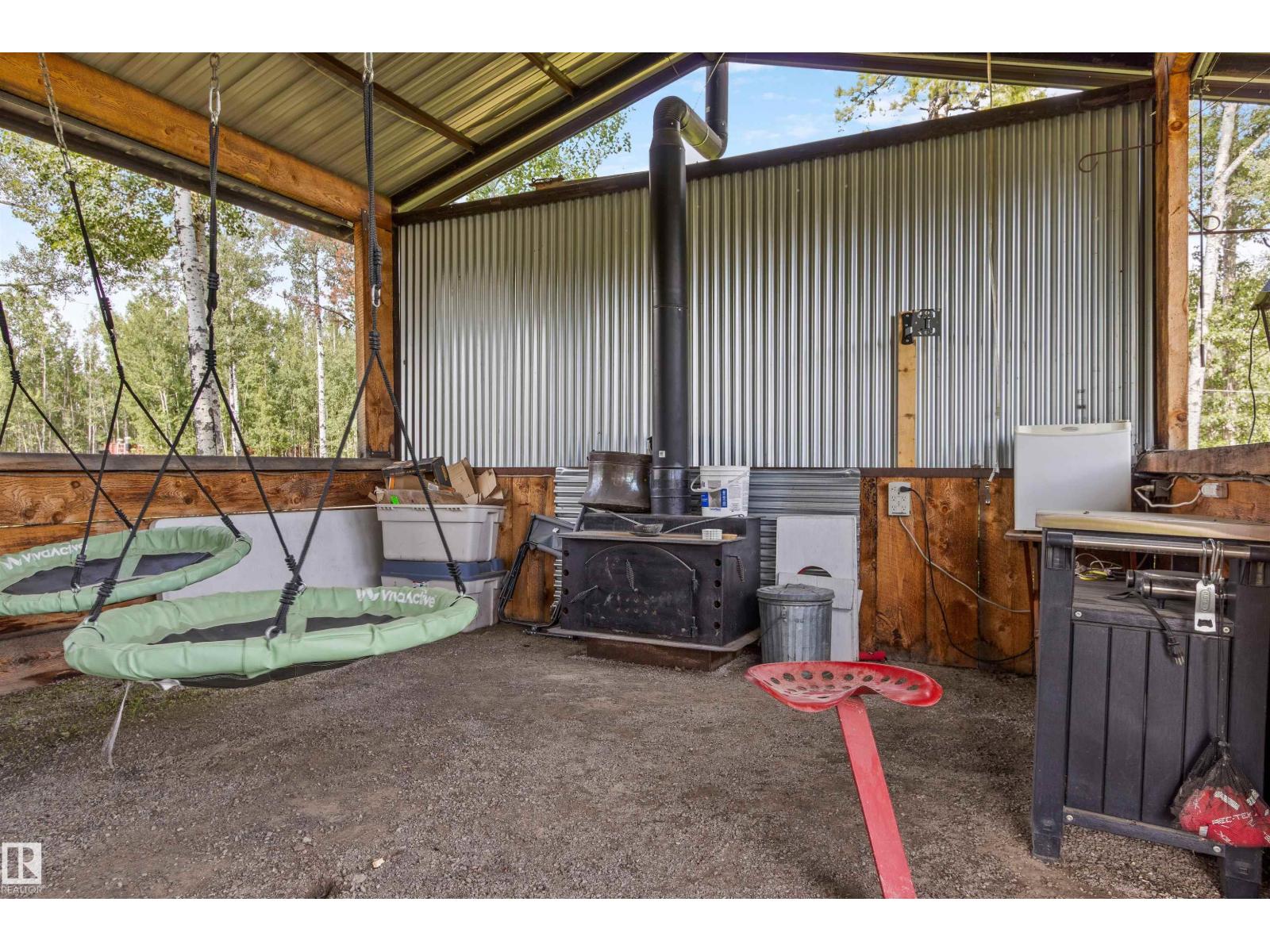 50128 Hwy 22 - Image 20