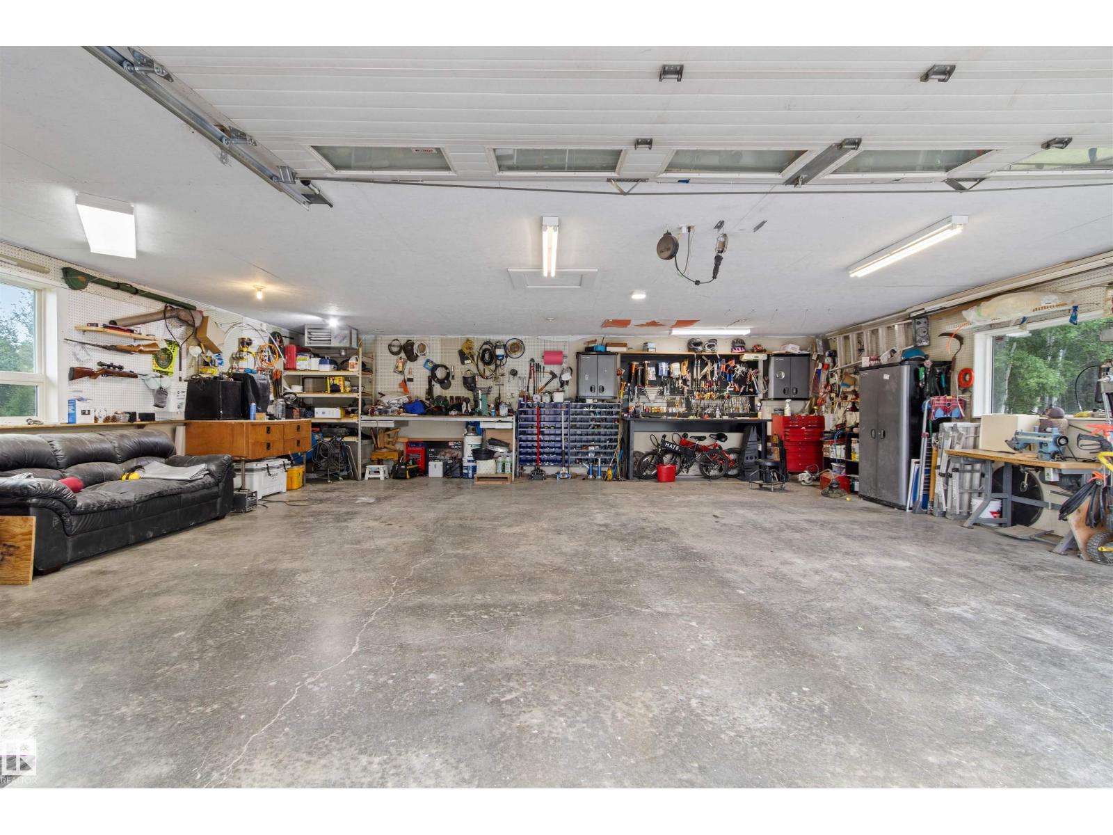 50128 Hwy 22 - Image 15