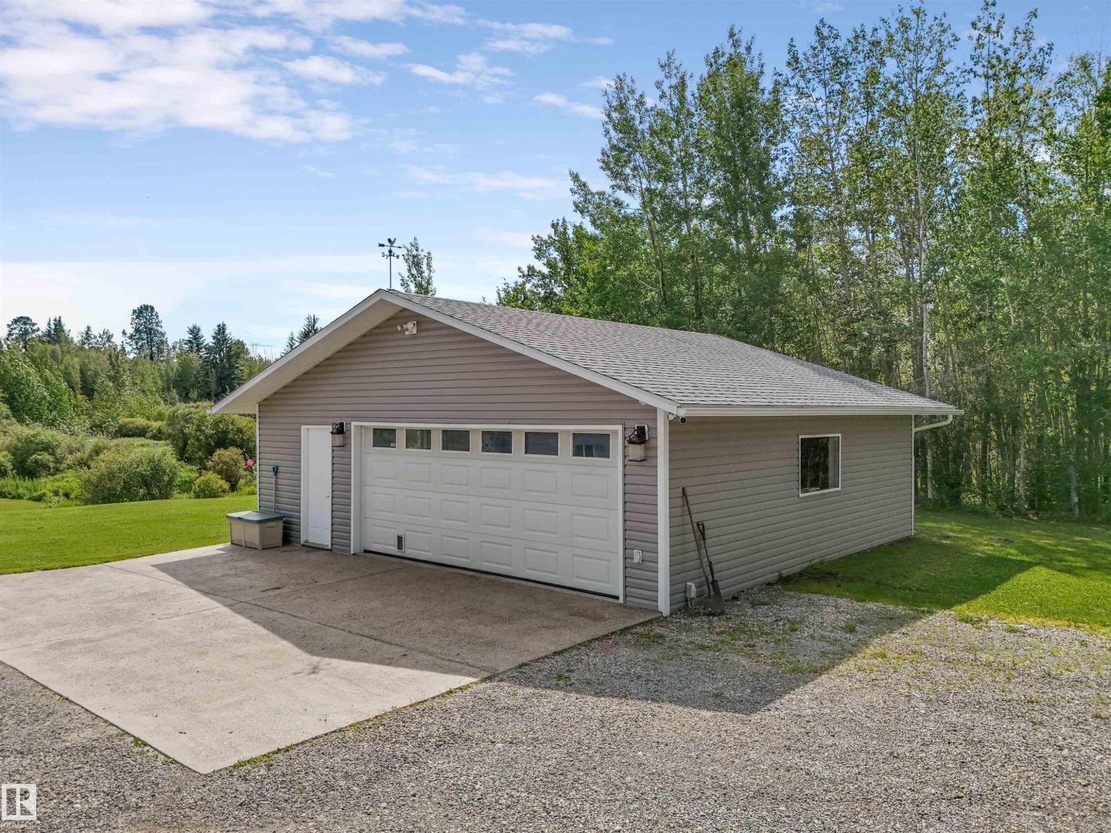 50128 Hwy 22 - Image 17