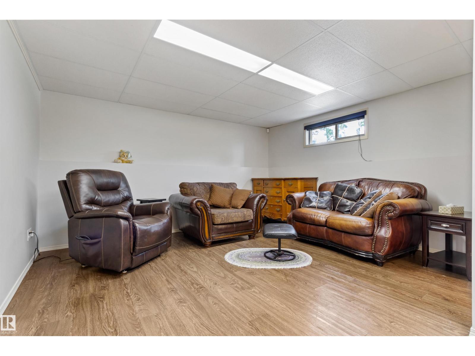 50128 Hwy 22 - 50