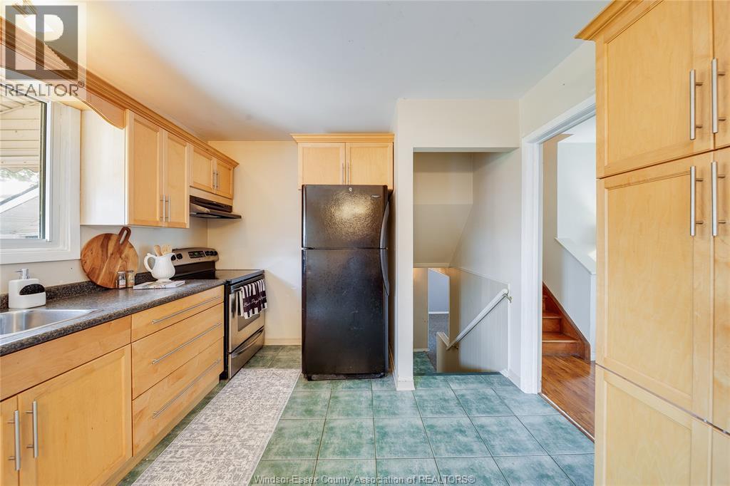 381 CARLING - 19