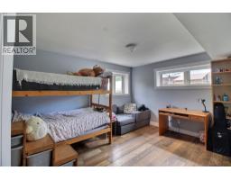 Kitchen - 1242 Horse Creek Road S, Golden, BC V0A1H7 Photo 12