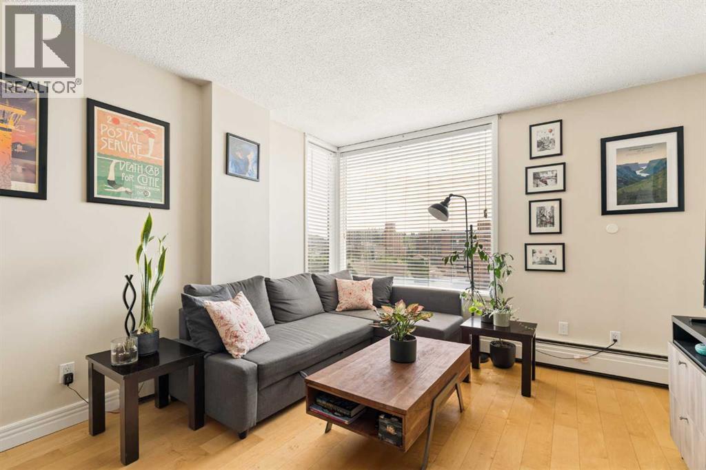 1123 13 Avenue Southwest - Photo 16