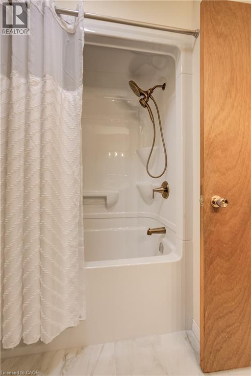 7298 SIDEROAD 8 W - 26