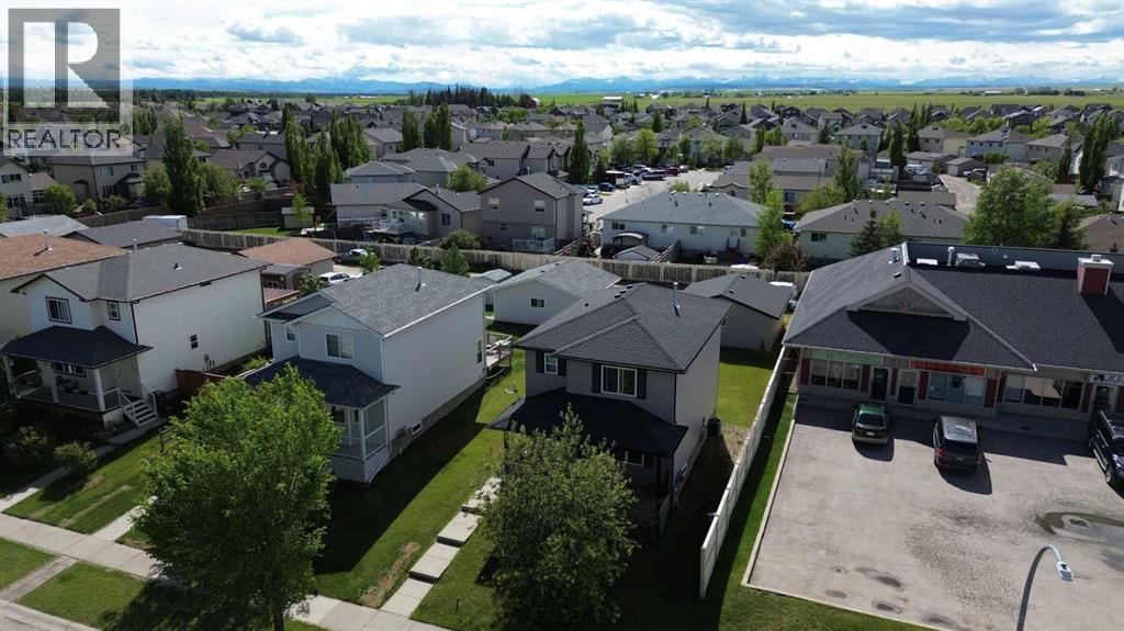 917 High Park Way NW, High River — photo 3