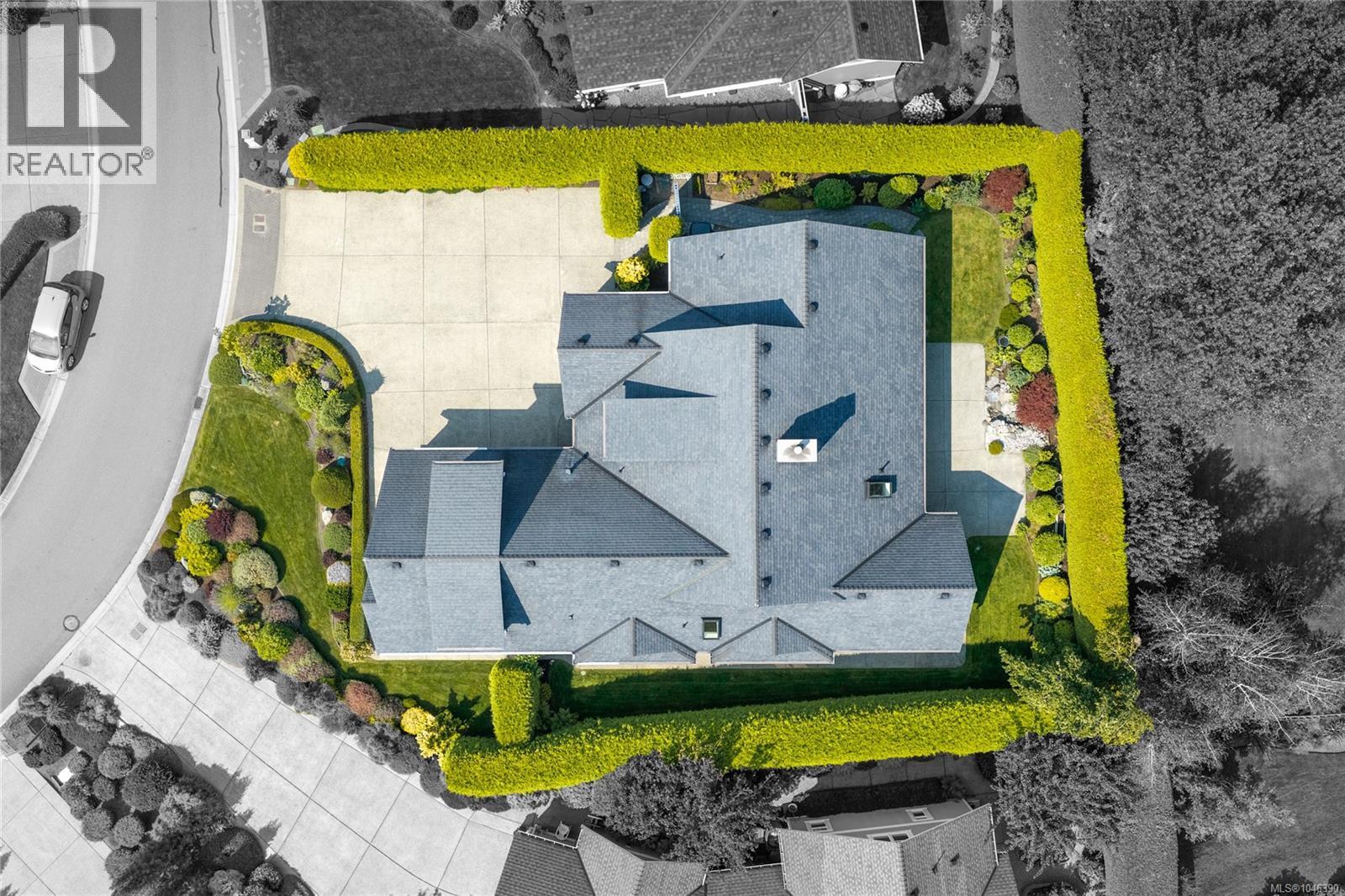 983 Bluffs Dr - 12