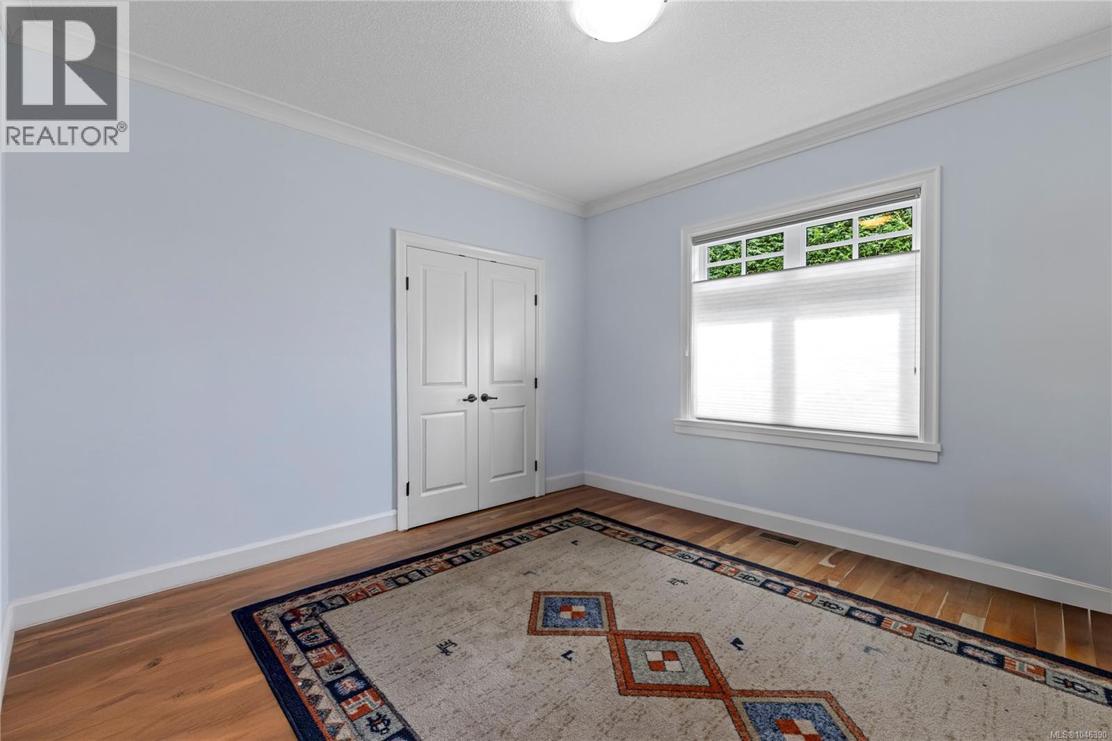 983 Bluffs Dr - 18