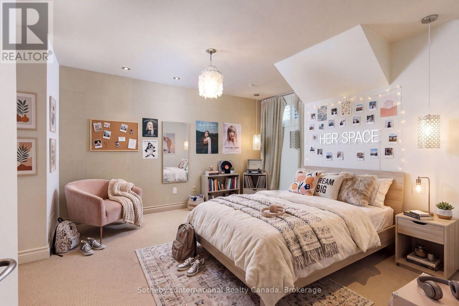 56 BIRCH HILL LANE - Image 33