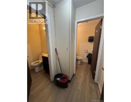 853 Caledonia Ave, Victoria, BC V8T1E6 Photo 15