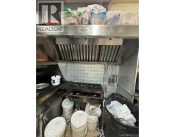853 Caledonia Ave, Victoria, BC V8T1E6 Photo 7
