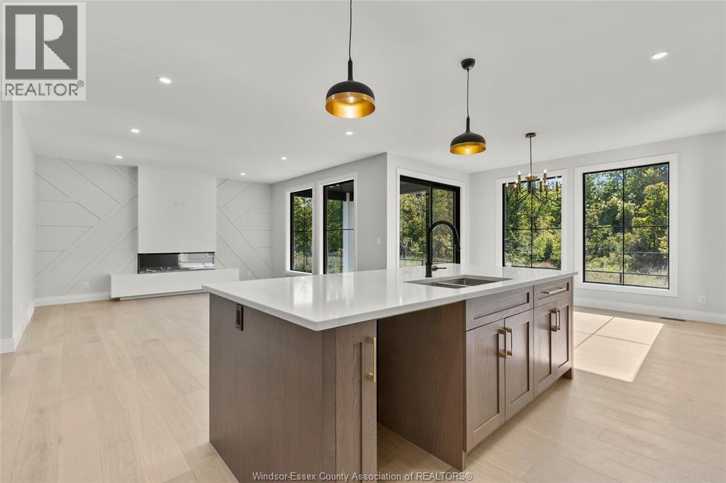 361 MARLA CRESCENT - 17